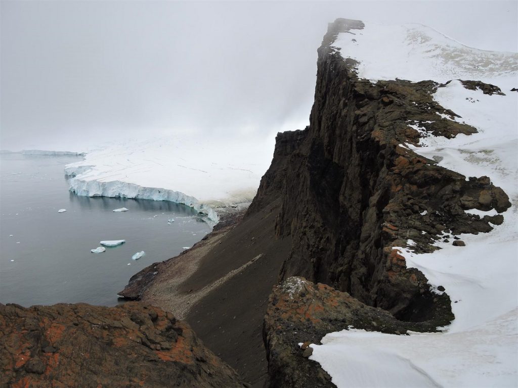 El deshielo de la costa antártica, Tierra de Marie Byrd- Jasmine Lee