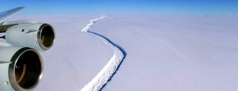 La fisura en la separación del iceberg gigante