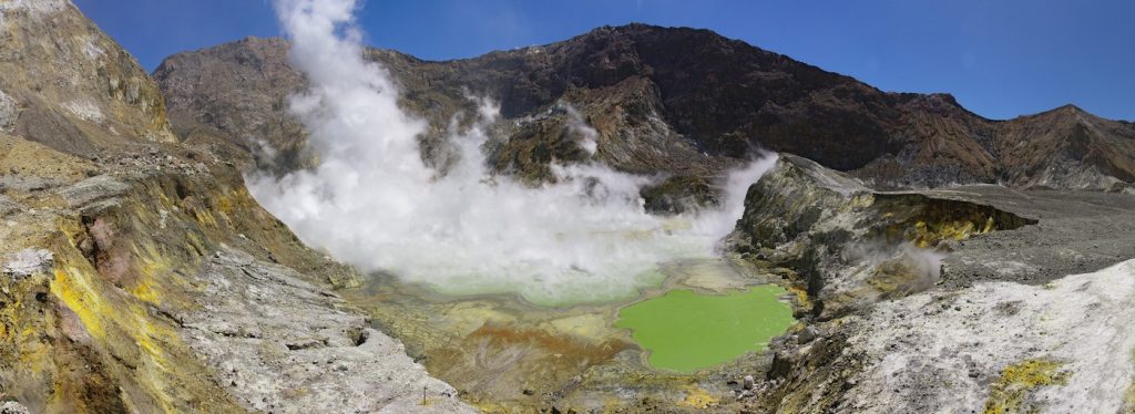 Crater Lake en Nueva Zelanda- Javier Sánchez Portero