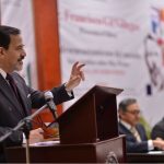 Presentan en el Congreso de Veracruz el libro “El desencantamiento del mundo”