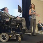 El «trono» de Stephen Hawking. ¿Qué tiene de especial su silla de ruedas?