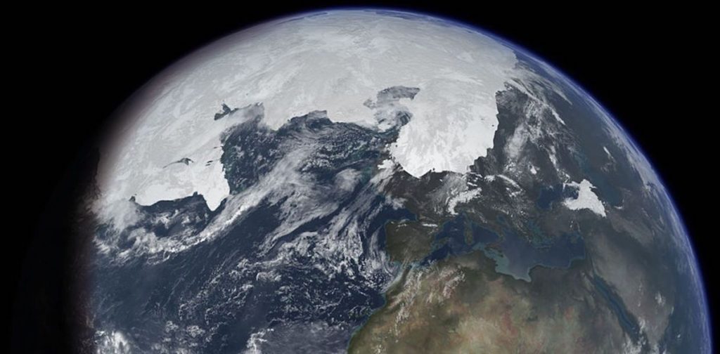Casquete del Polo Norte extendido en una era de hielo