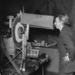 John Logie Baird, el padre de la televisión, financió sus experimentos con los fondos que le redituó el invento de unos «calcetines químicamente impermeables»
