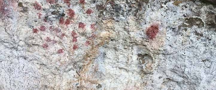 Estudiantes de la Universidad Veracruzana descubrieron arte rupestre Arte rupestre en Tenampa, Veracruz