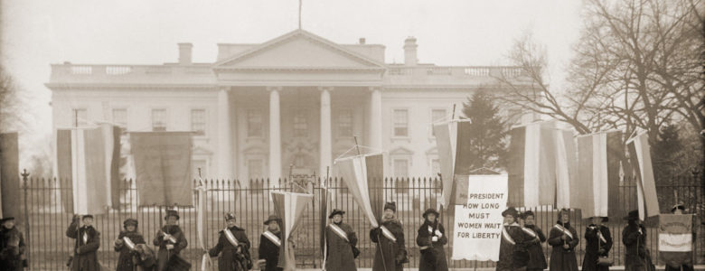 El Derecho femenino al voto en EE.UU.,  se aprobó finalmente el 26 de agosto de 1920