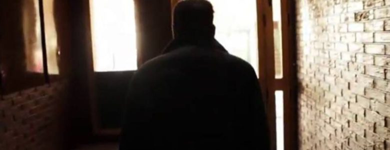 ¿Se es pobre por tener una enfermedad mental o las enfermedades mentales provocan pobreza?. ¿Se es pobre por tener una enfermedad mental o las enfermedades mentales provocan pobreza?.